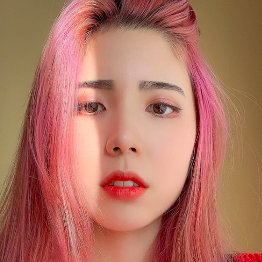 네이버 인플루언서 HANNA COREANA의 홈