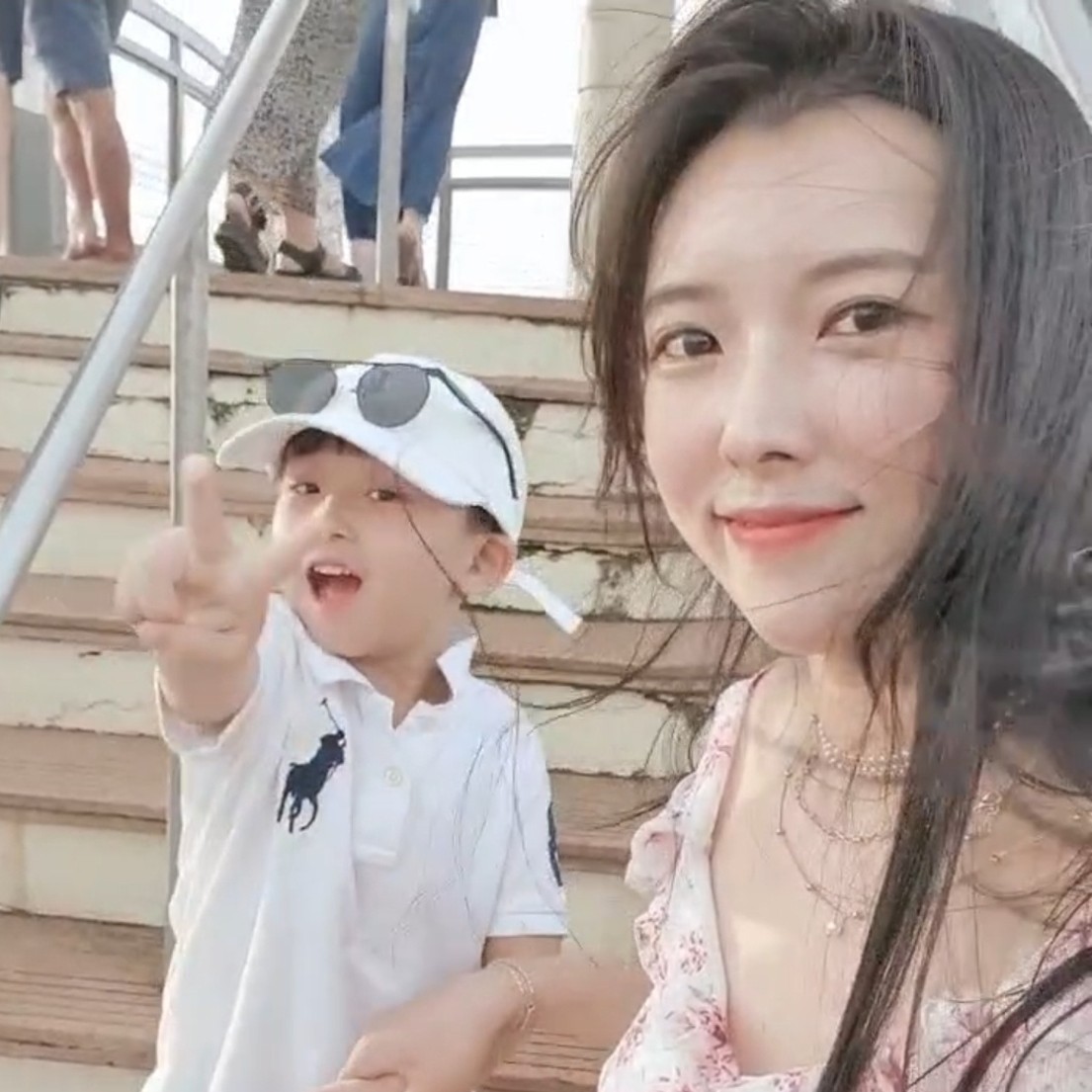 인플루언서 프로필