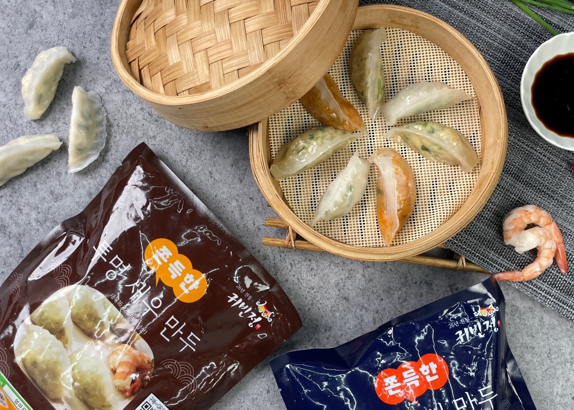 네이버 인플루언서 [네이버 인플루언서] 🥟귀빈정 얇고 투명한 감자피만두 고기/김치/새우 3종🥟&#10;직접 먹어보고 추천하는 감자만두!&#10;... 