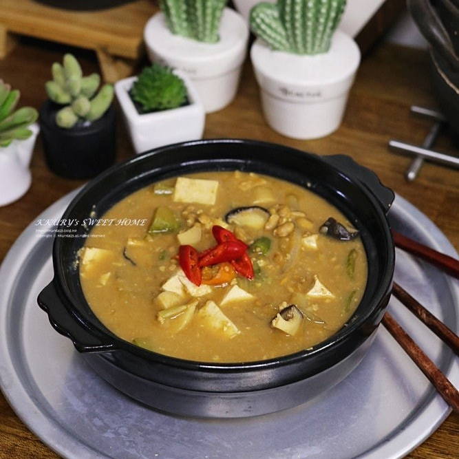 청국장과 김치찌개